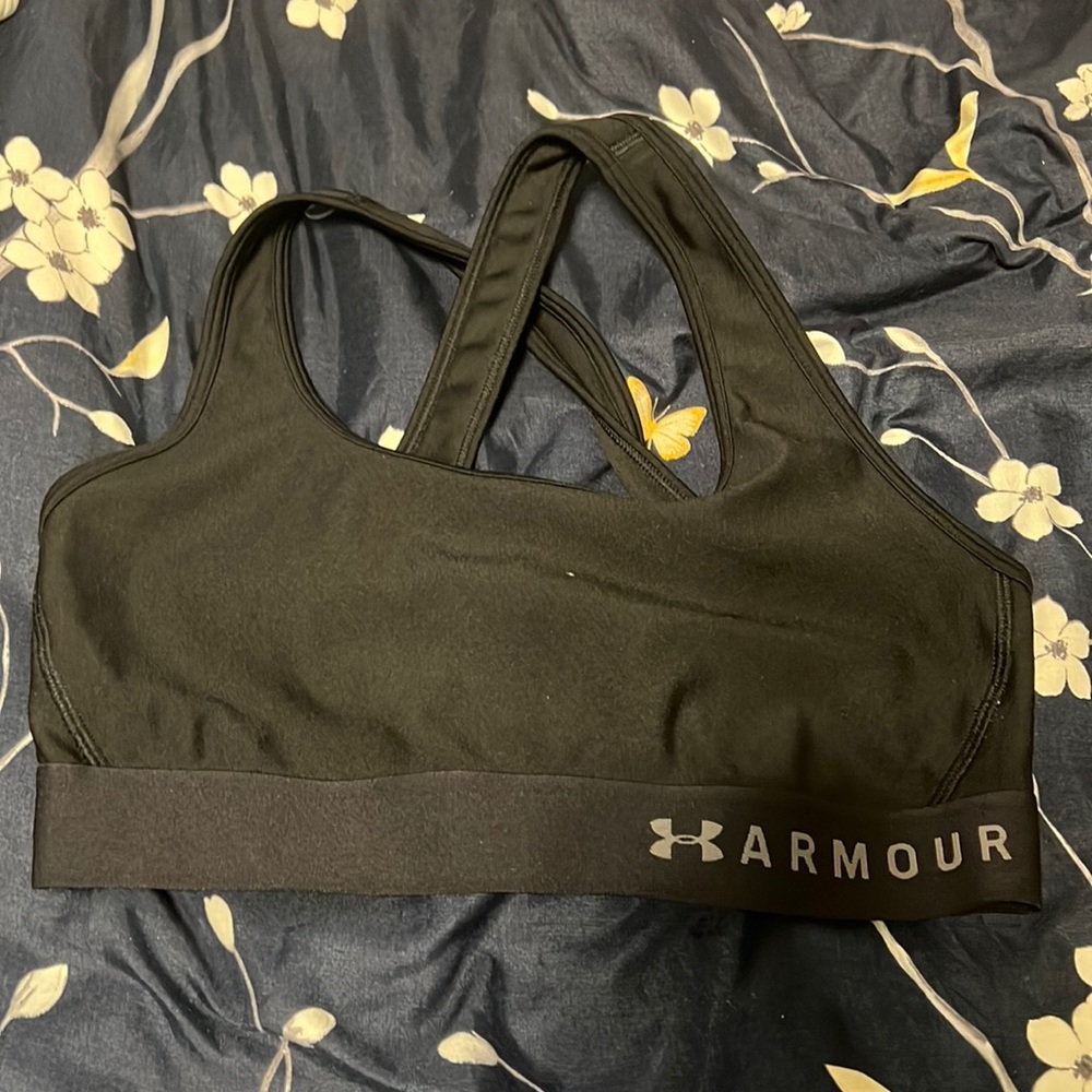 Black under amour bra